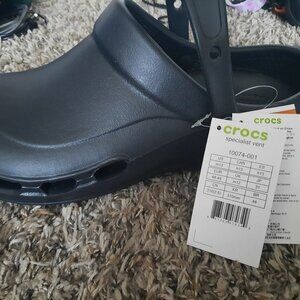 Crocs specialist vent
